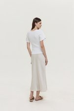 RISSA STRUCTURED RIBBED TEE