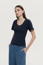 RISSA STRUCTURED RIBBED TEE