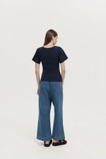 RISSA STRUCTURED RIBBED TEE