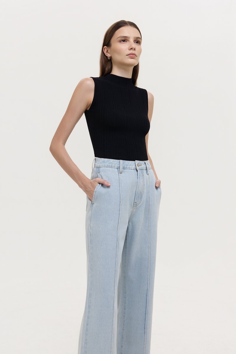 TERRY PIN TUCK WIDE LEG JEANS