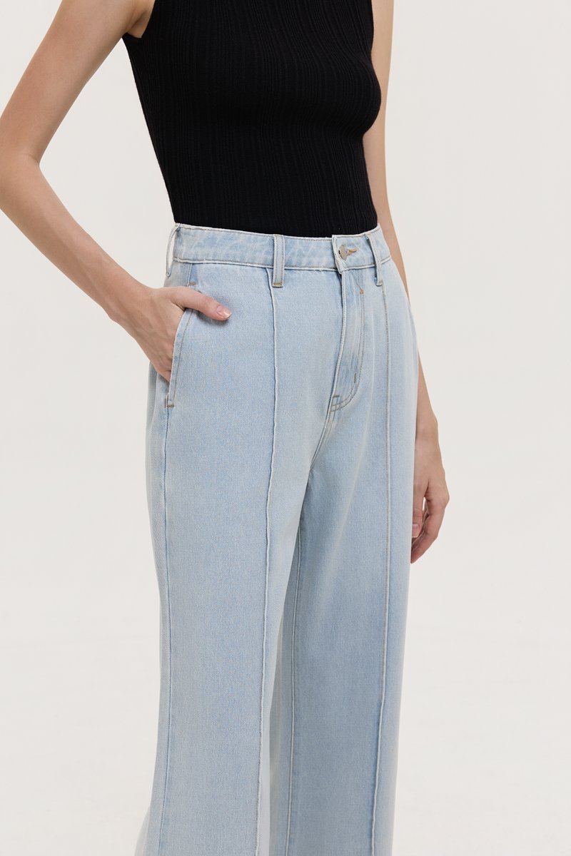 TERRY PIN TUCK WIDE LEG JEANS