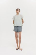 ESRA PIN TUCK FLUTTER SLEEVES TOP