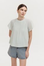 ESRA PIN TUCK FLUTTER SLEEVES TOP