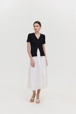 BAYLIN BUTTONDOWN LACE TRIM TEE