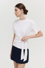 GINELLE SIDE KNOT TEE