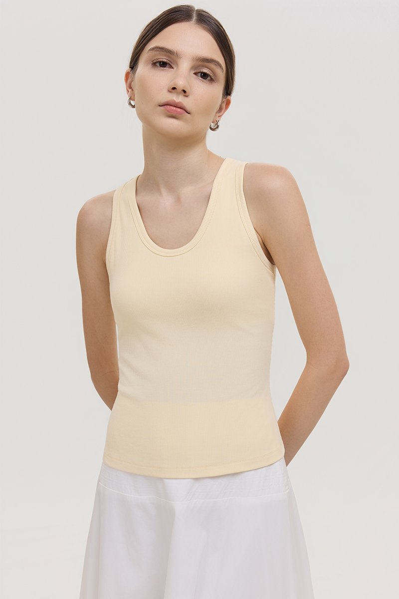 OLINA PADDED SCOOP NECK TANK TOP