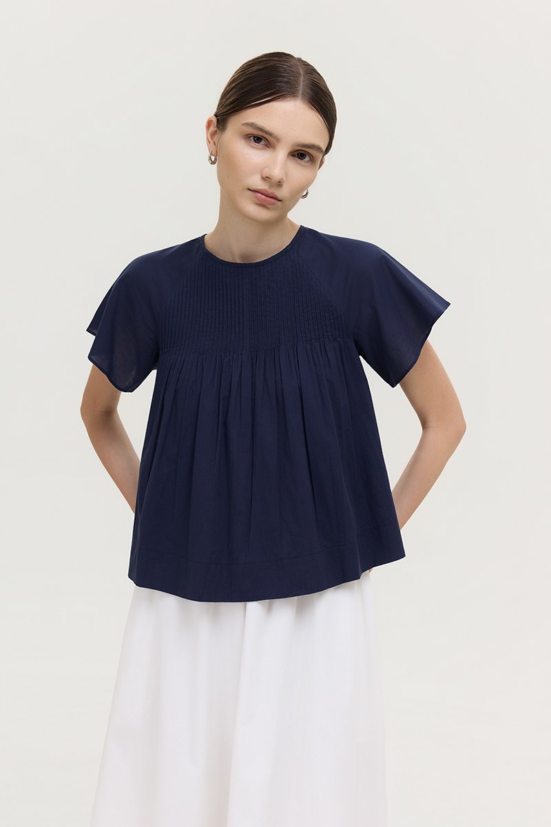 ESRA PIN TUCK FLUTTER SLEEVES TOP