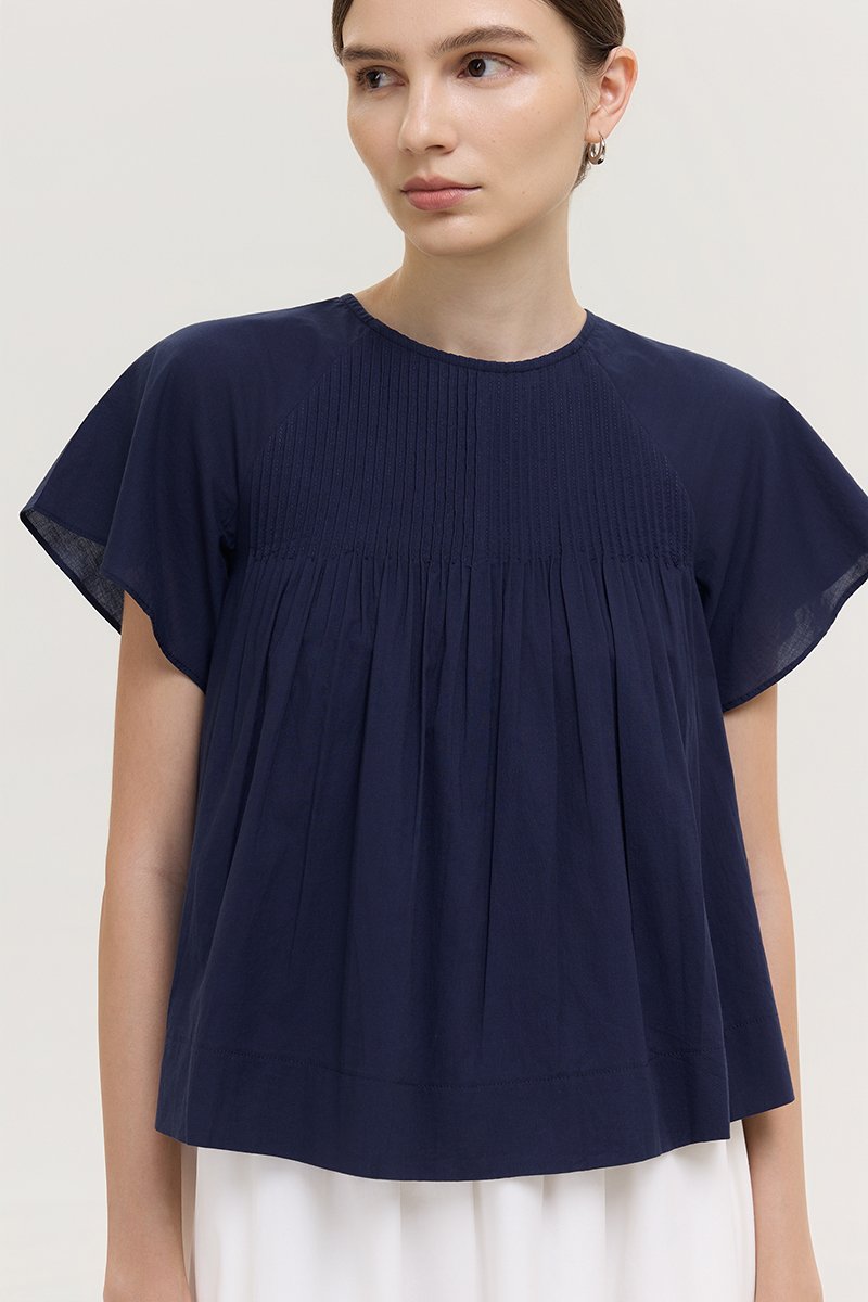 ESRA PIN TUCK FLUTTER SLEEVES TOP