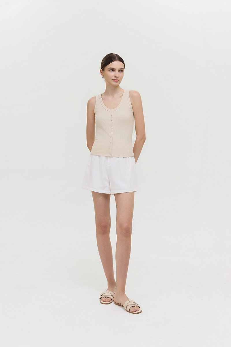 CARMEL BUTTONDOWN SCOOP NECK TANK