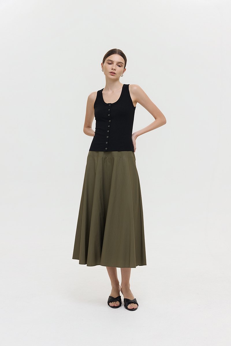 CARMEL BUTTONDOWN SCOOP NECK TANK