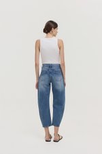 REN LOW RISE BARREL JEANS