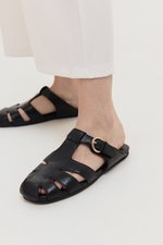 LEXY FISHERMAN SANDALS