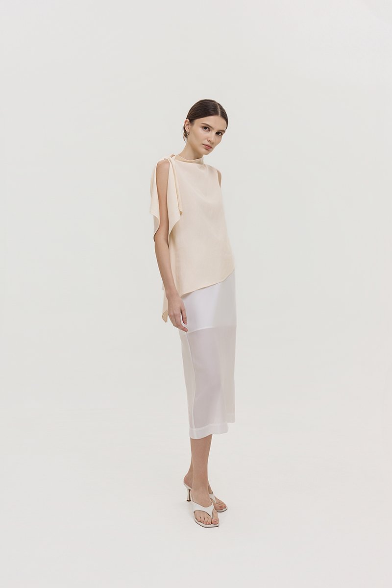 IMAYA DRAPED LINEN TOP