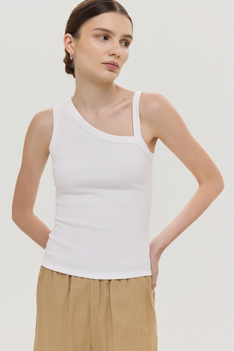 KYLEE TOGA ASYMMETRICAL RIBBED TOP
