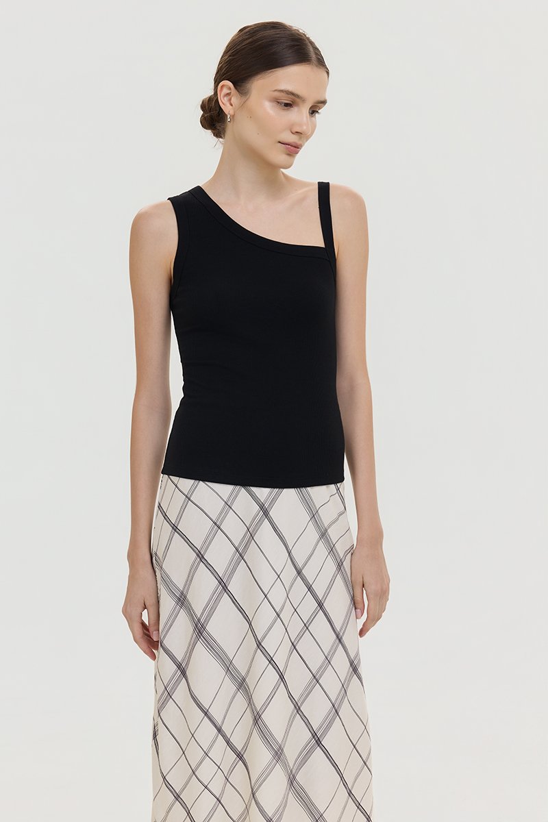 KYLEE TOGA ASYMMETRICAL RIBBED TOP