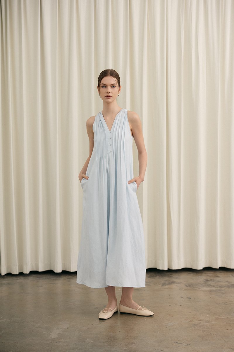 *PREORDER* RAYSA LINEN PLEATS HALTER DRESS W SASH