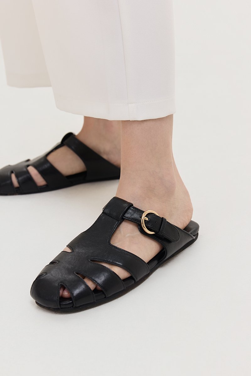 LEXY FISHERMAN SANDALS