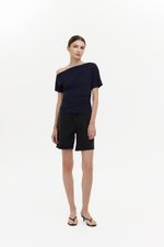 EVONNE ASYMMETRIC OFF SHOULDER TOP
