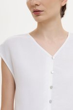 MIKELLE BUTTONDOWN LINEN TOP