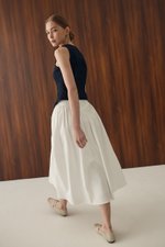 VEDA RUCHED HIGHWAIST FLARE MIDI SKIRT
