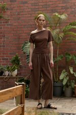 TYLER PLEATED WIDE LEG PANTS
