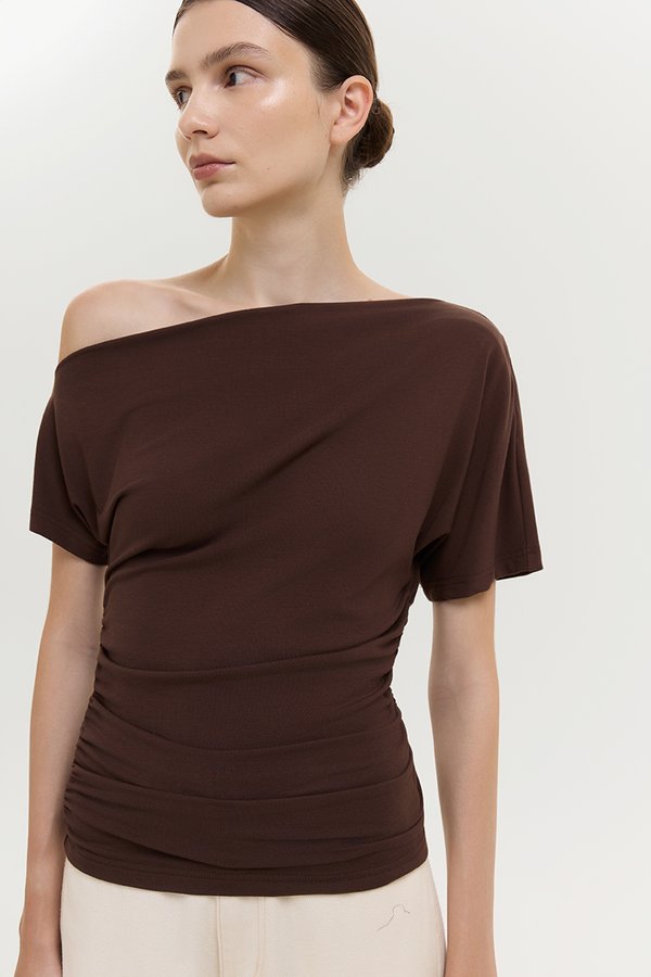 EVONNE ASYMMETRIC OFF SHOULDER TOP