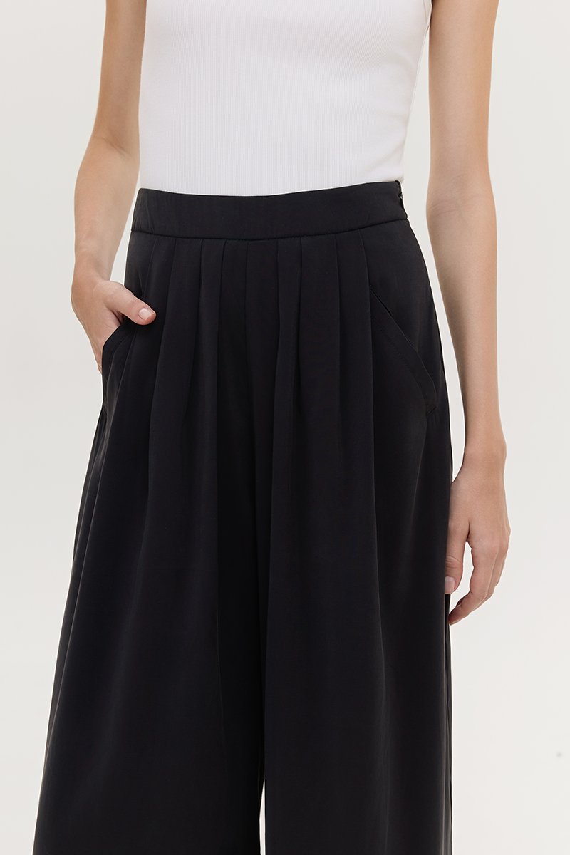 TYLER PLEATED WIDE LEG PANTS
