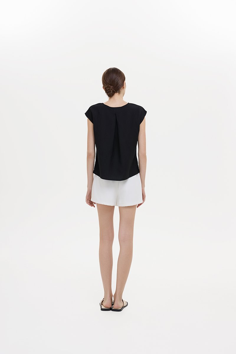 MIKELLE BUTTONDOWN LINEN TOP