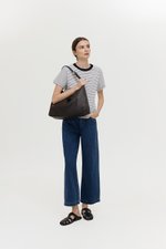 LEYDEN LEATHER SLOUCH BAG
