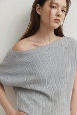 KAIA OFF SHOULDER KNIT TOP