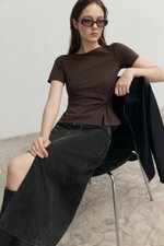KATHLYN ASYMMETRIC KNOT TOP