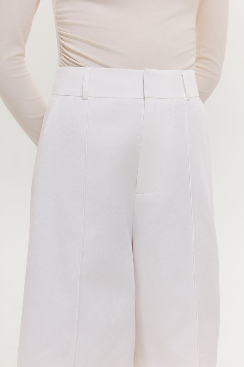 YVES PINTUCK BERMUDA SHORTS