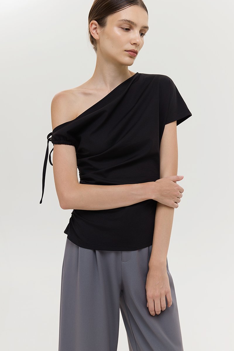 WINNIE ASYMMETRIC OFF SHOULDER RUCHED TOP