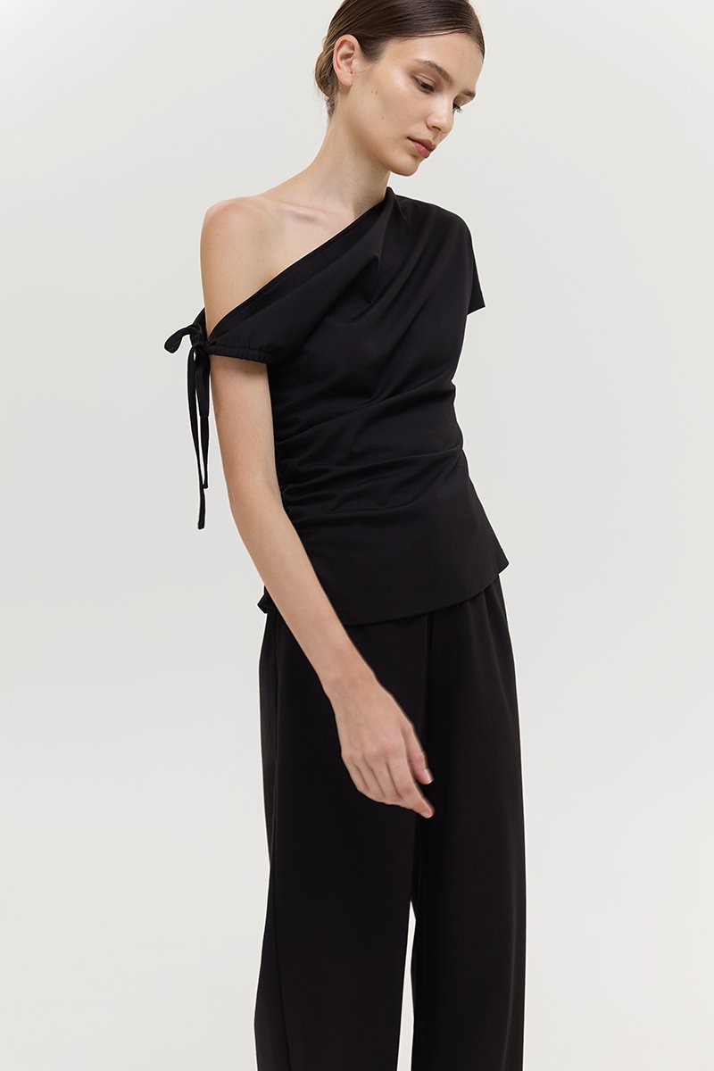 WINNIE ASYMMETRIC OFF SHOULDER RUCHED TOP