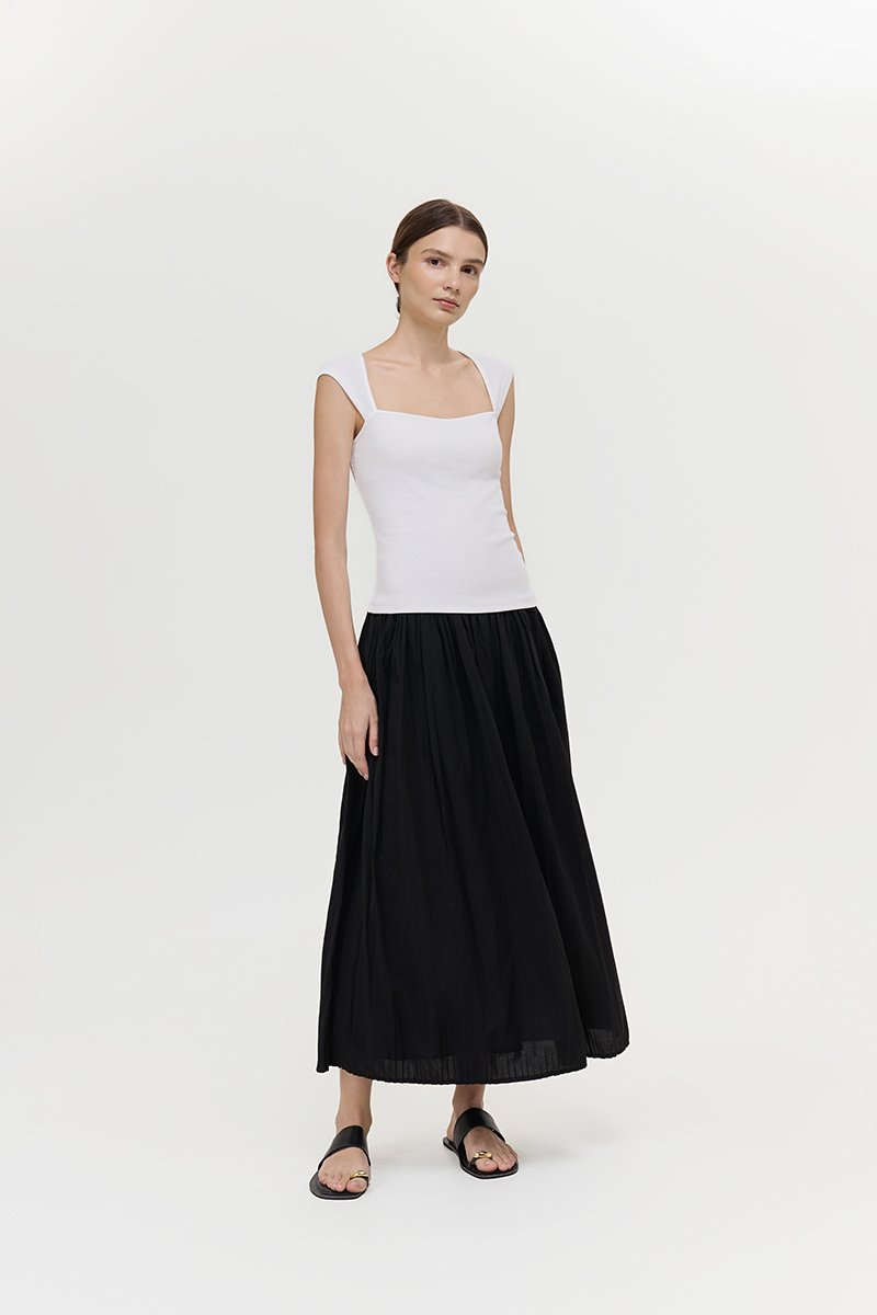 LIONA PADDED SWEETHEART RIBBED TOP