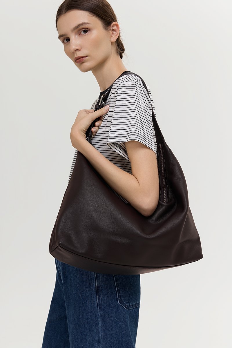 LEYDEN LEATHER SLOUCH BAG