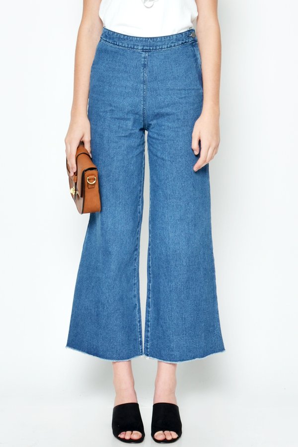 ALEXY STRAIGHT CUT DENIM PANTS ALEXY STRAIGHT CUT DENIM PANTS