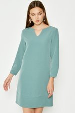 JAEDA CUTOUT NECKLINE SHIFT DRESS