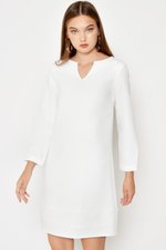 JAEDA CUTOUT NECKLINE SHIFT DRESS