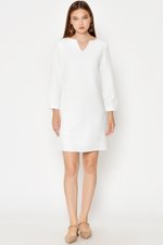 JAEDA CUTOUT NECKLINE SHIFT DRESS