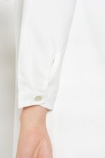 JAEDA CUTOUT NECKLINE SHIFT DRESS