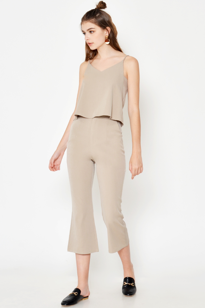 ELLEN FLARE HEM CROPPED PANTS