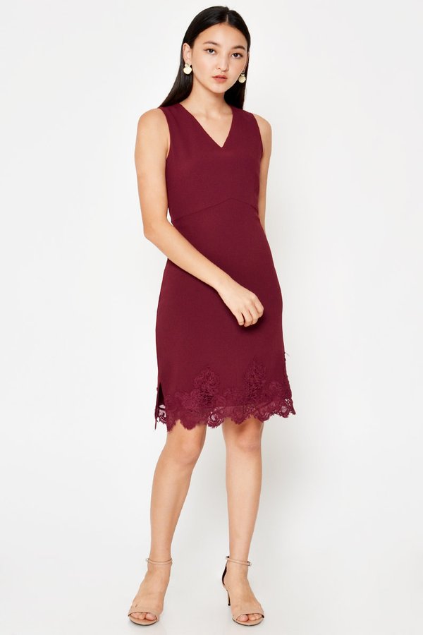KAMRIN LACE HEM DRESS KAMRIN LACE HEM DRESS