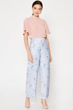 AVERIE FLORAL HIGHWAIST FLARE PANTS AVERIE FLORAL HIGHWAIST FLARE PANTS