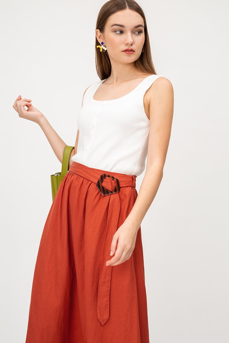 SHINA LINEN MIDI SKIRT W TORTOISESHELL BUCKLE