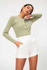 LEIA BASIC HIGHWAIST SHORTS