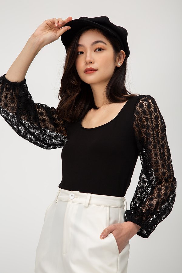 ZION CROCHET BALLOON SLEEVE TOP