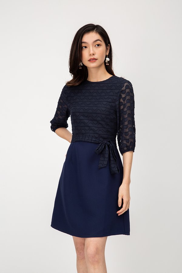 VINO TEXTURED MESH FLARE DRESS W SASH