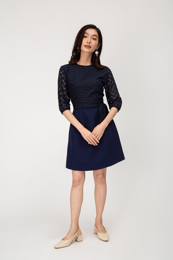 VINO TEXTURED MESH FLARE DRESS W SASH