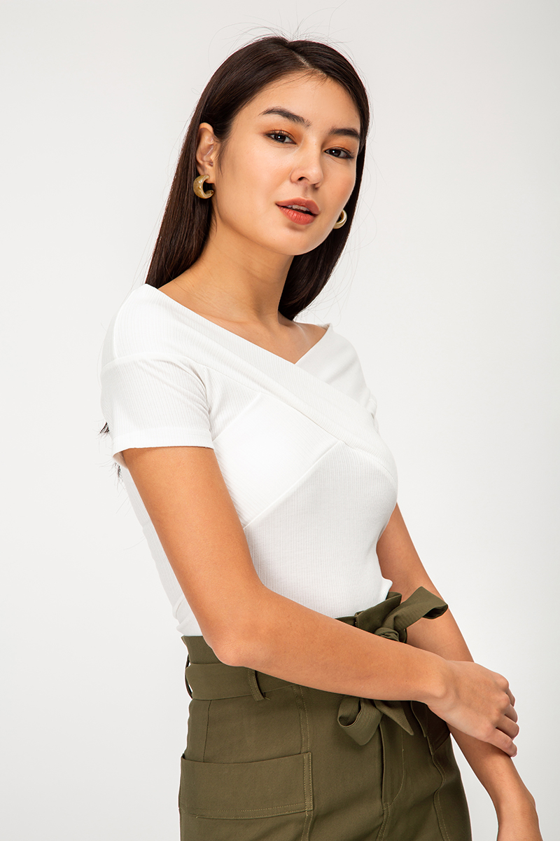 BETHANY OFF SHOULDER RIBBED TOP